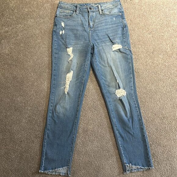 Universal Thread High Rise Straight Distressed Jeans! - Picture 1 of 14